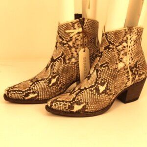 Tecovas Handmade Genuine Python Boot